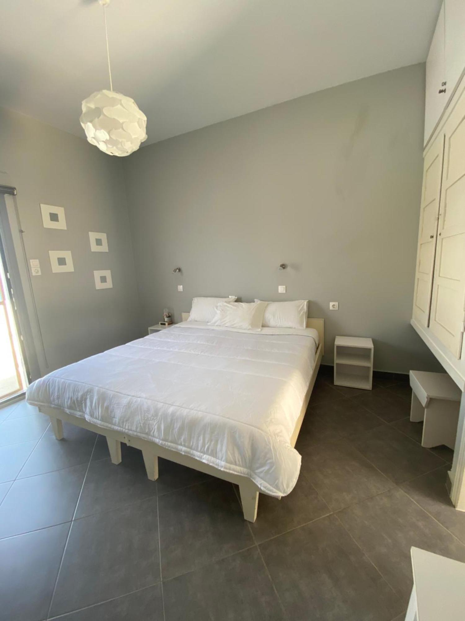 Nikolas Apartamento Masouri